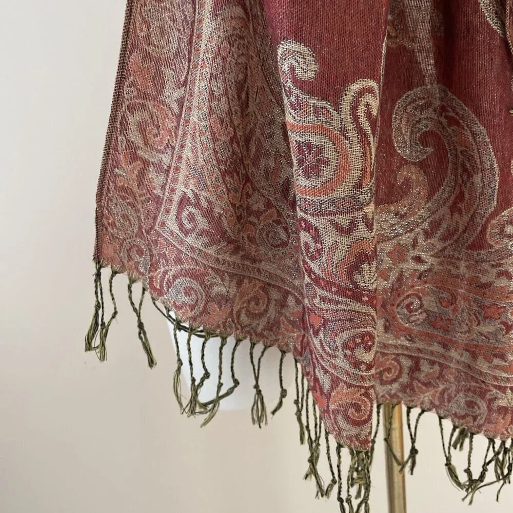 Womens Shawl Wrap Scarf 27 x 68 Paisley Floral Red Metallic Tapestry Fringe Boho